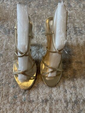 Women’s Gold Strappy Slingback Sandals